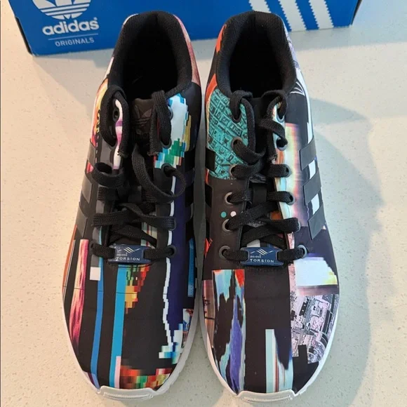 adidas Torsion Men’s Black Multicolor Graphic Sneakers - Picture 2 of 6